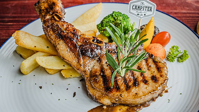 Restaurant & Cafe