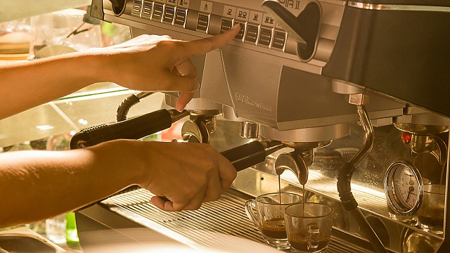 Restaurant & Cafe