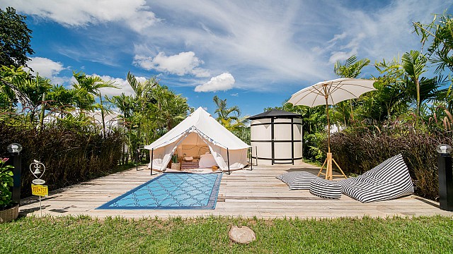 Bell Tent Pool View