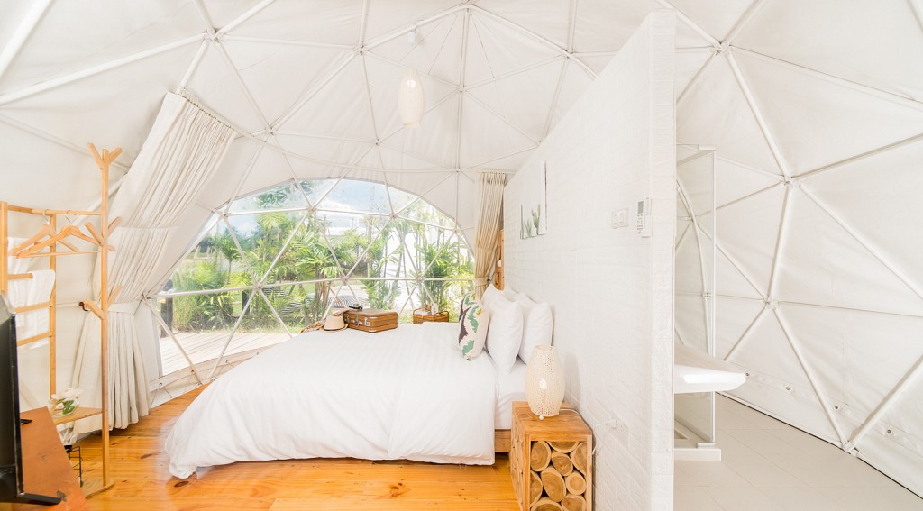 Glamping Dome