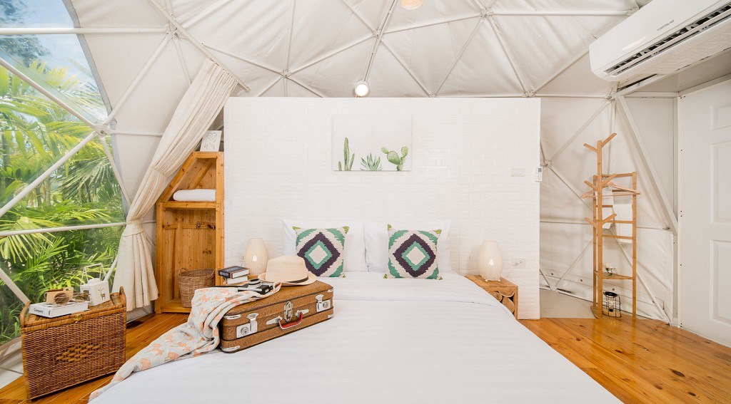 Glamping Dome