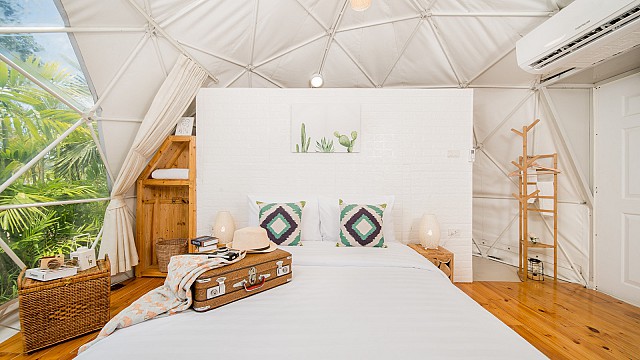 Glamping Dome
