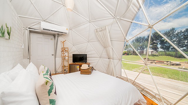 Glamping Dome
