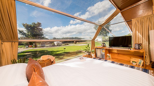 2 Bedroom Tent River View