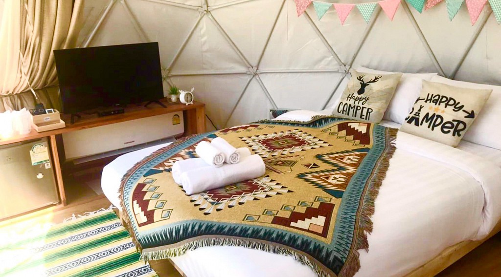 Yurt Tent Pool View