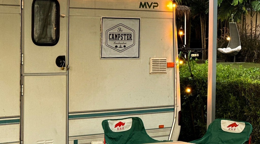 Campervan River View for 2