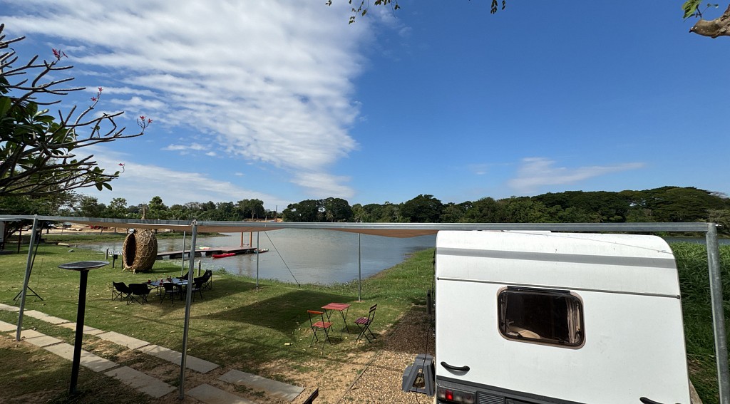 Campervan River View for 2