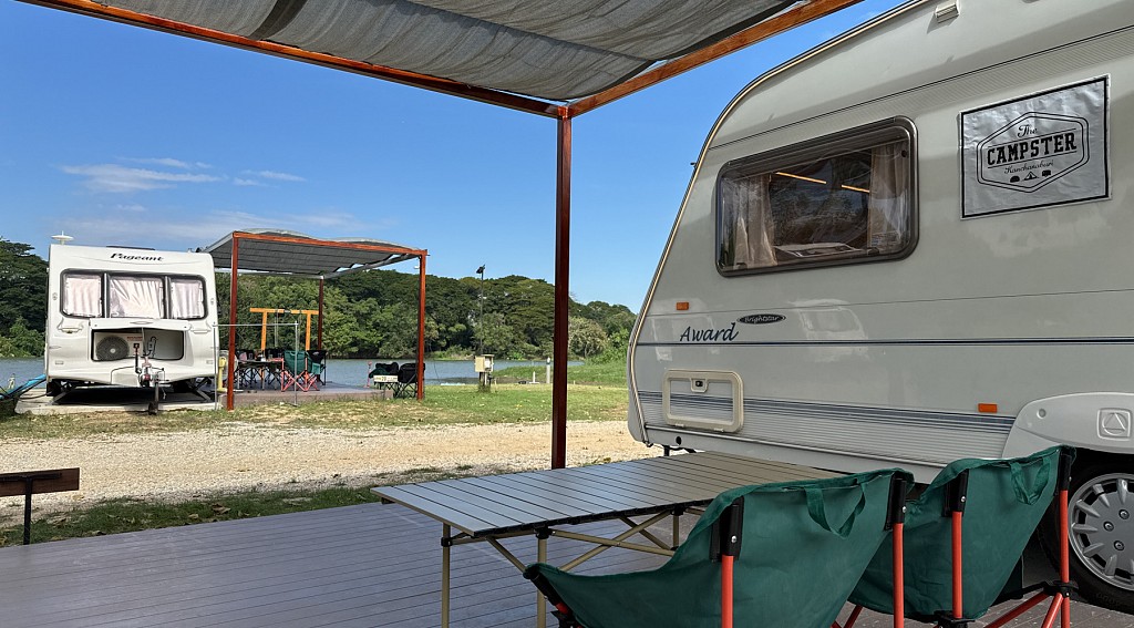 Campervan River View for 2
