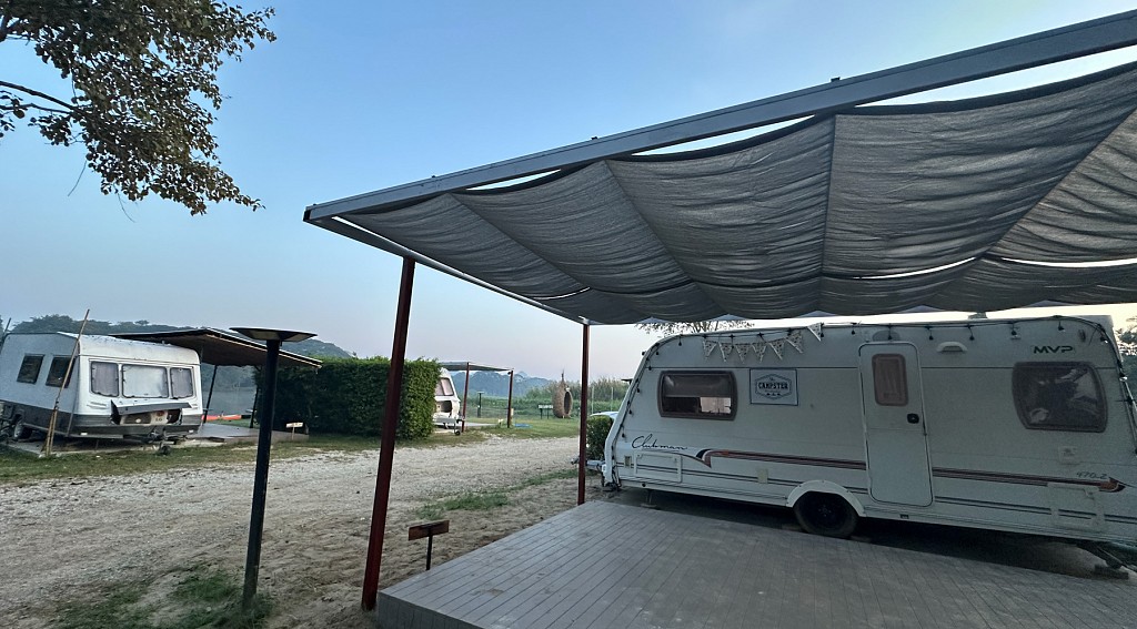 Campervan River View for 2