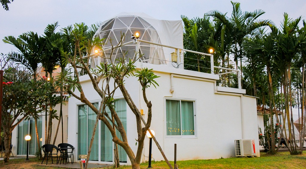 Riverfront Villa with Upper Deck Dome