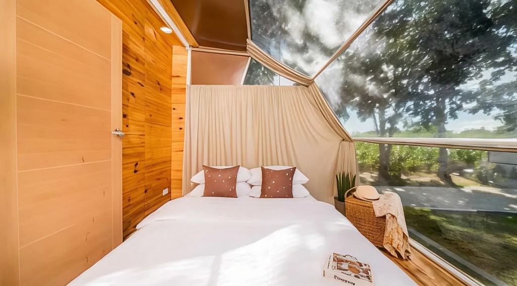 2 Bedroom Tent River View
