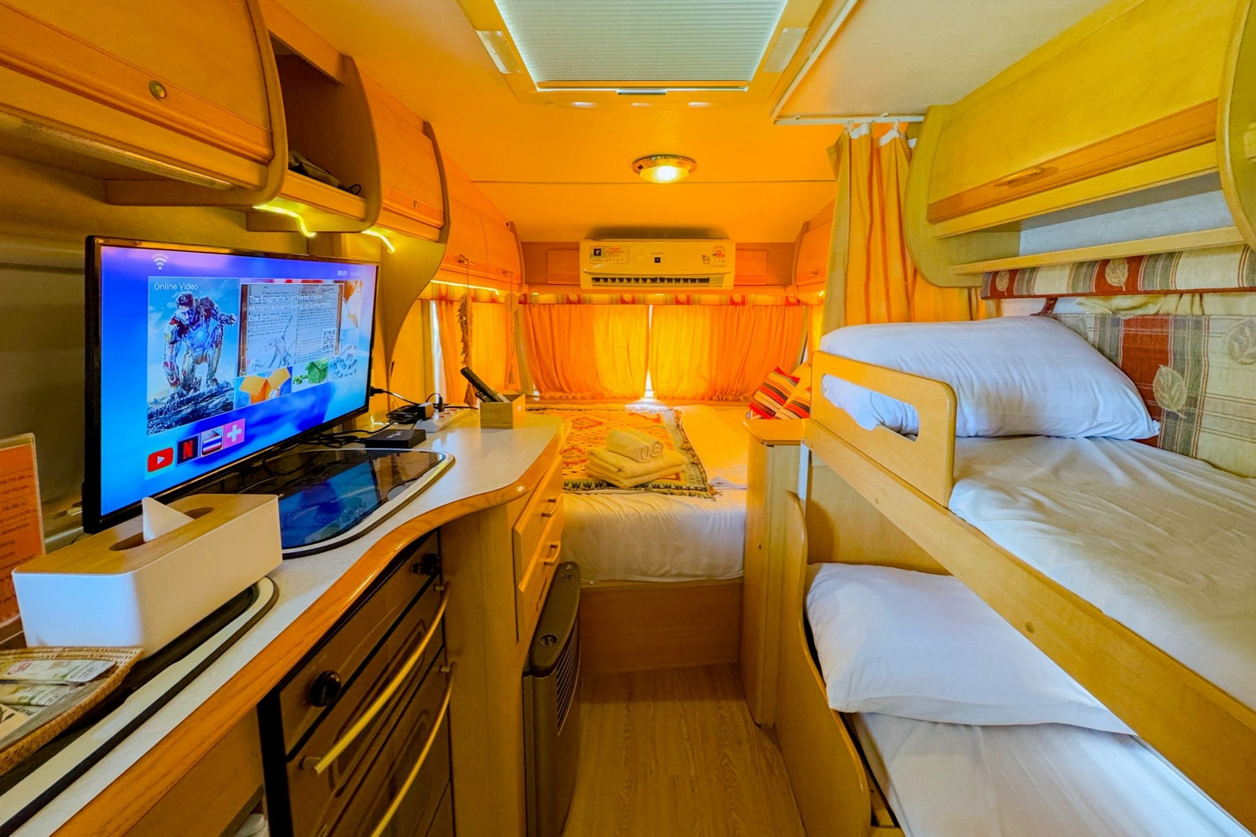 Campervan Riverfront for 4