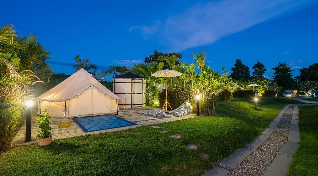 Bell Tent Pool View