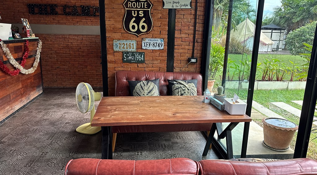 Restaurant & Cafe