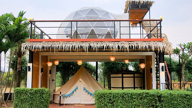 Storey Dome Pool Villa