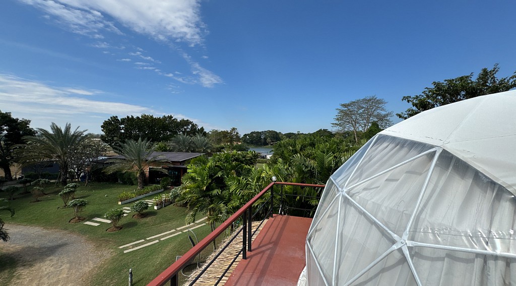 Storey Dome Pool Villa