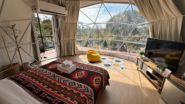 Storey Dome Pool Villa