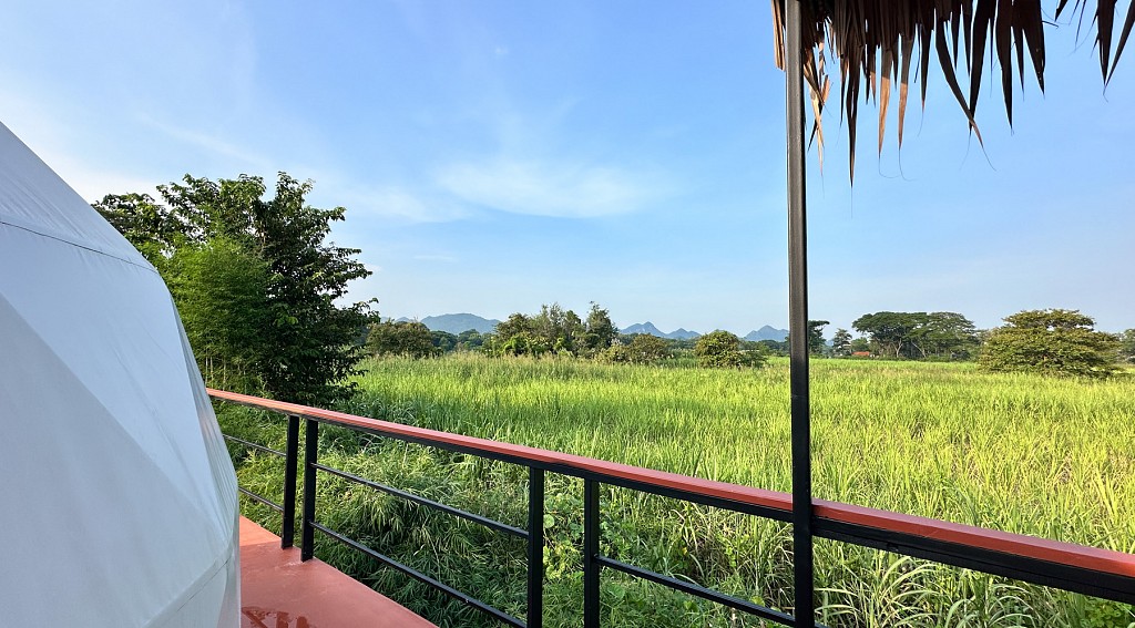 Storey Dome Pool Villa